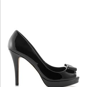 Black leather shoes barely worn